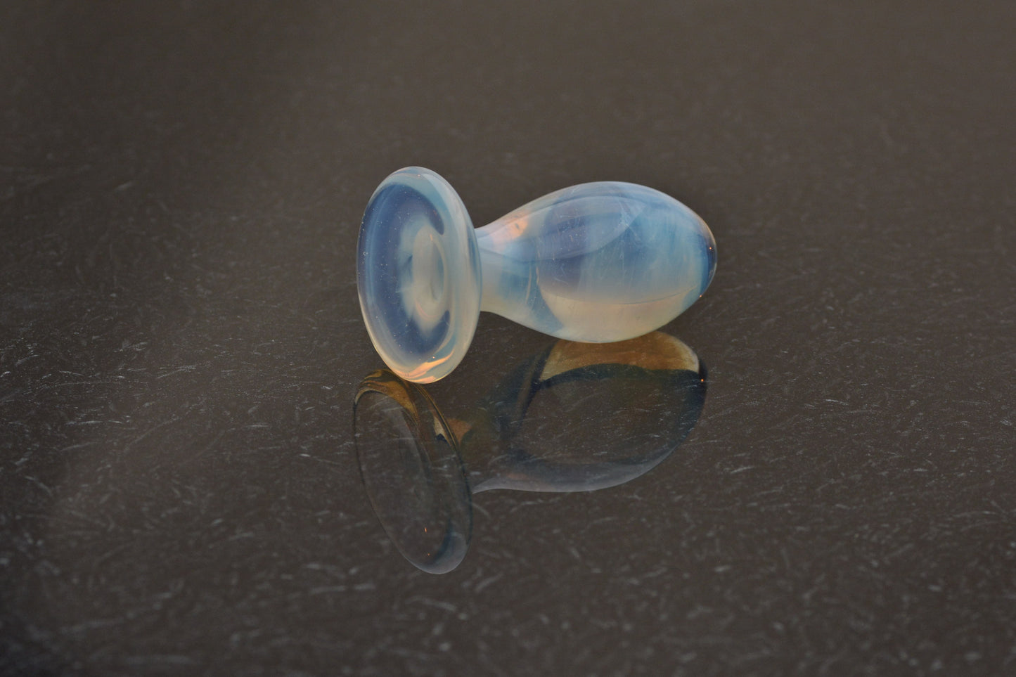 Blushing Quartz (UV Reactive)