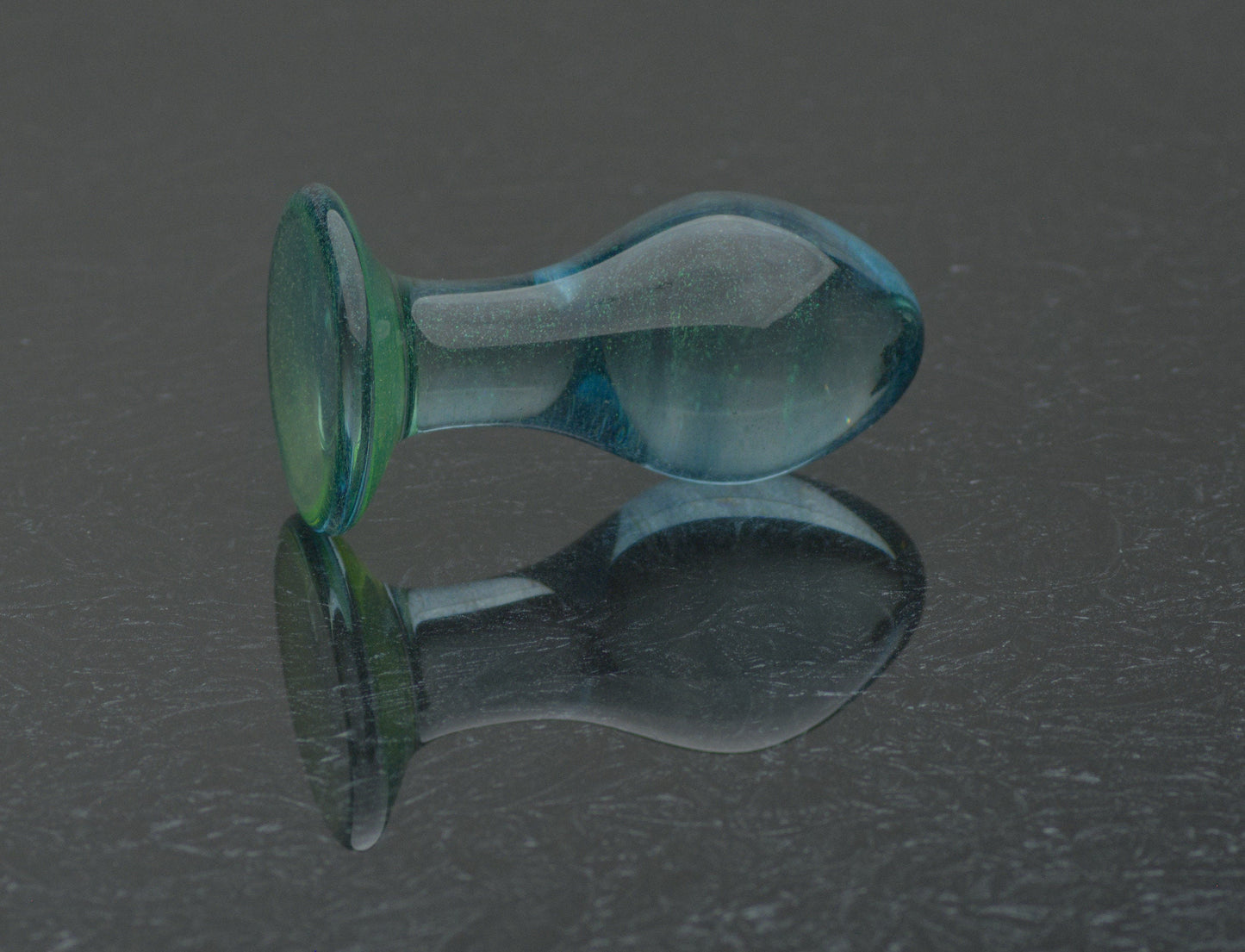 Medium Glass Butt Plug - Mermaid Shimmer