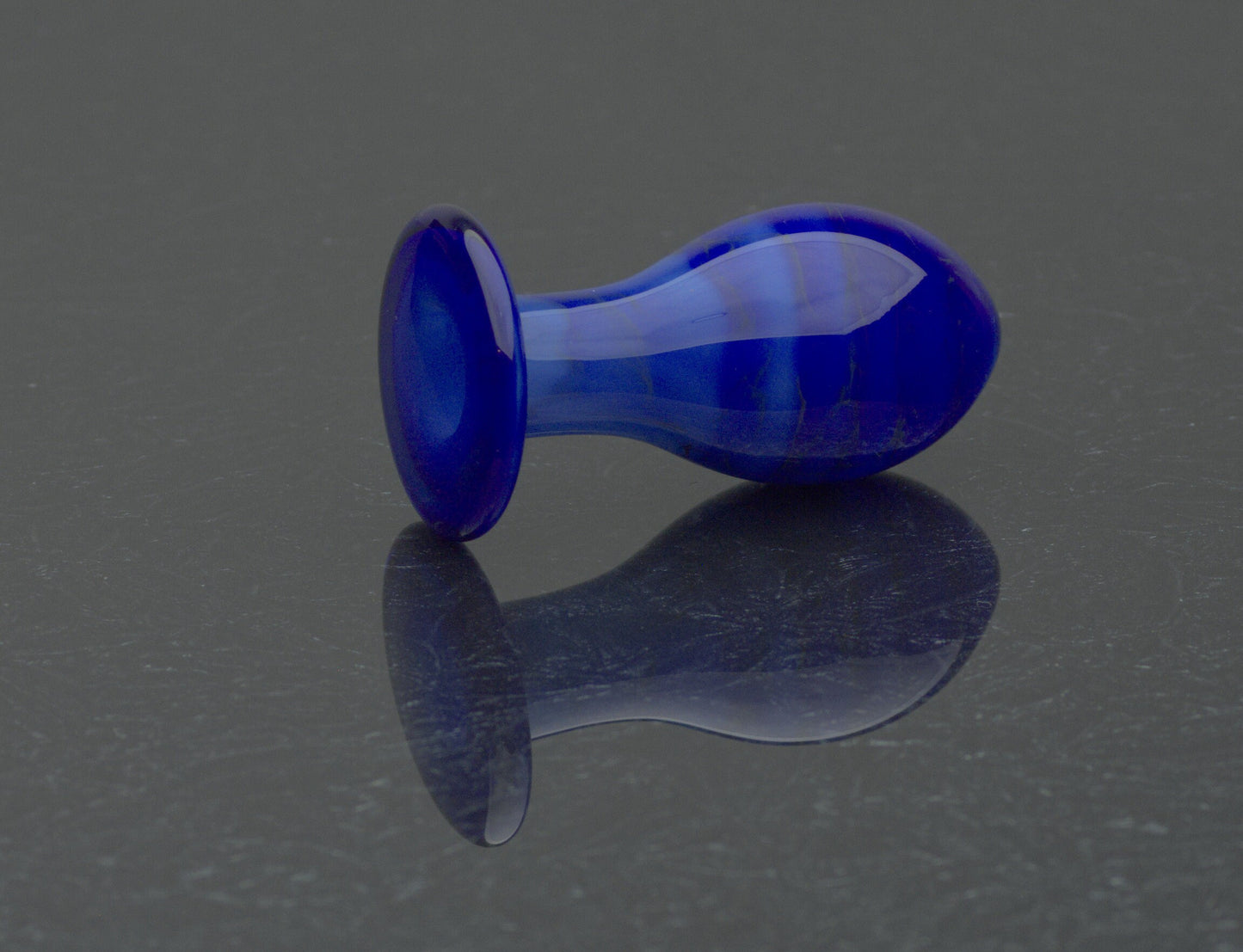 Medium Glass Butt Plug - Big Blue
