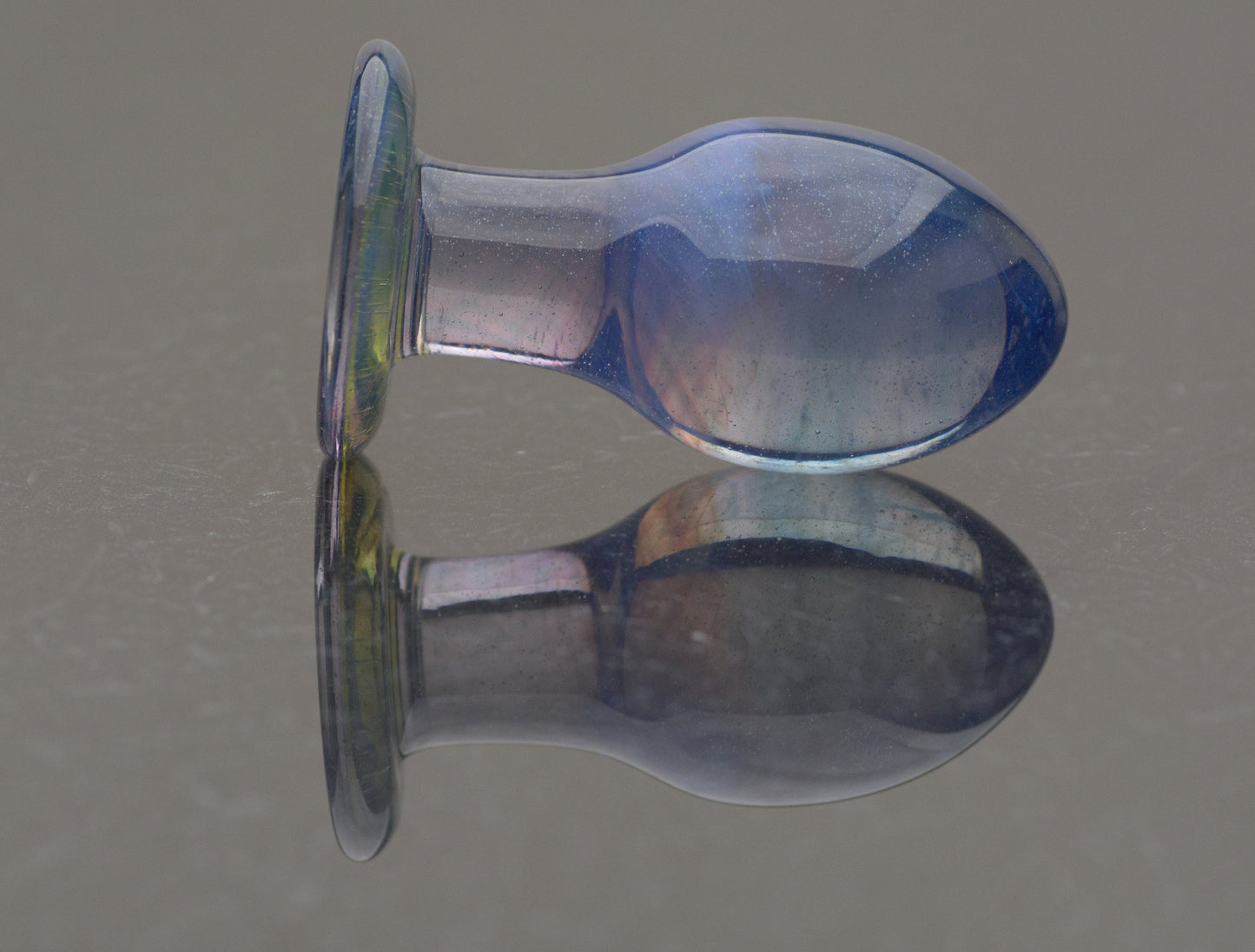 Medium Glass Butt Plug - Twi-Light