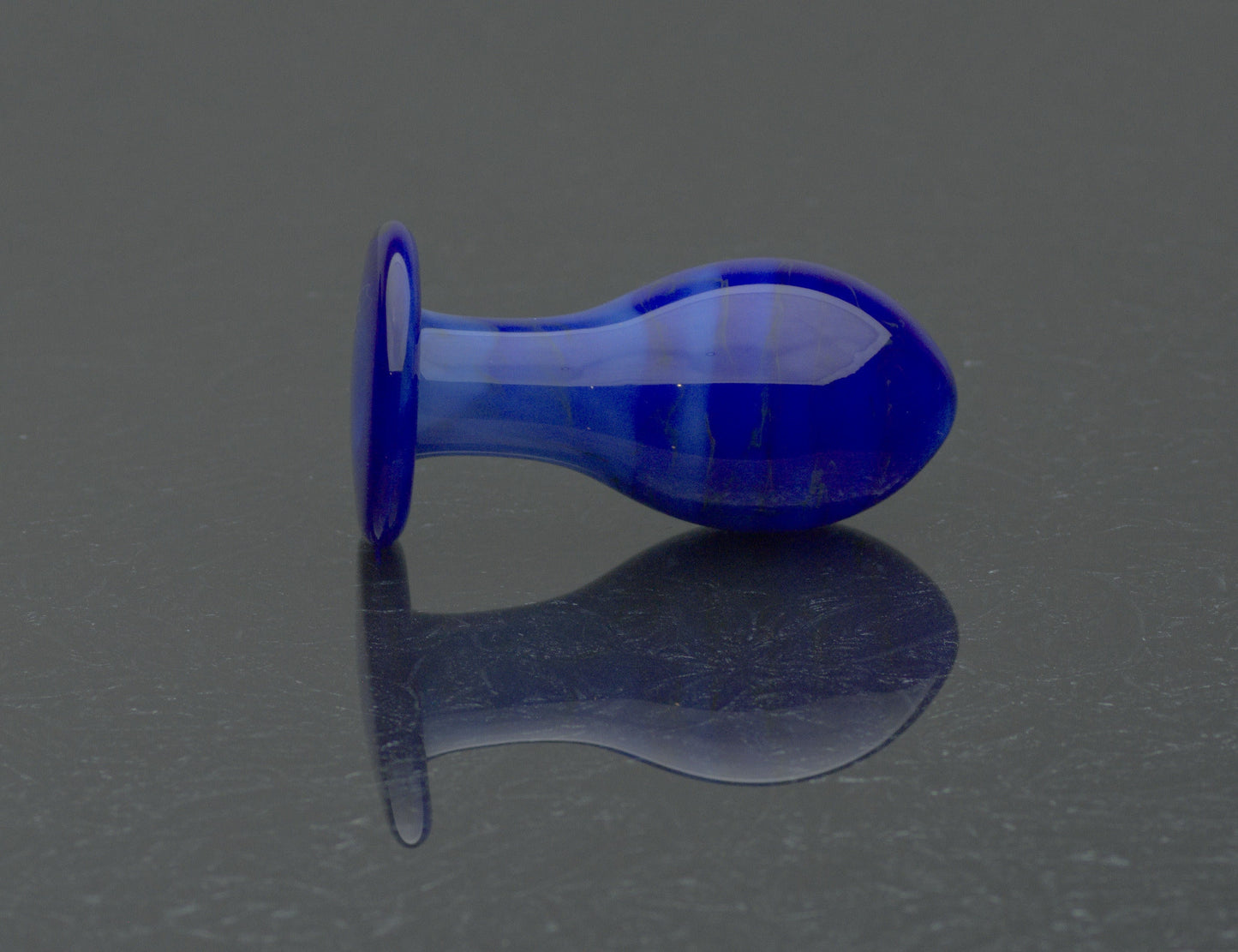 Medium Glass Butt Plug - Big Blue